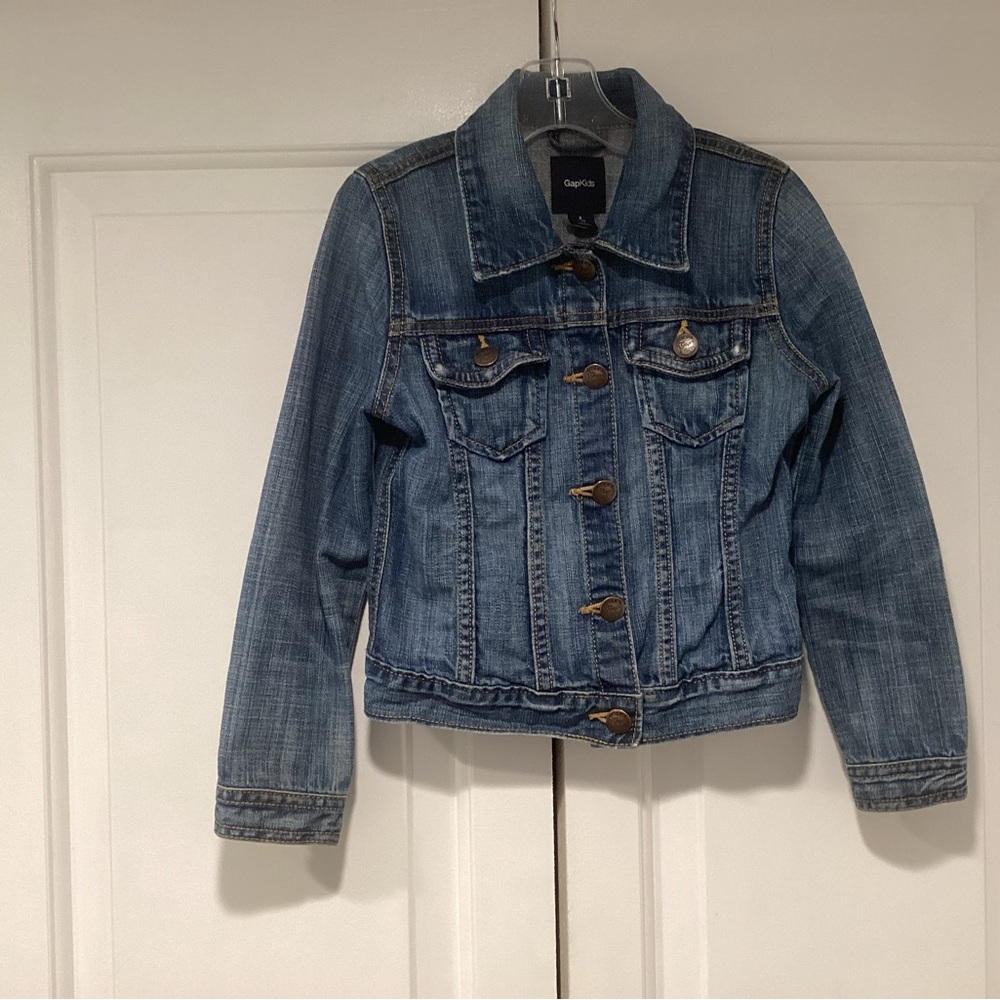 GAP Kids Classic Blue Denim Jean Jacket Girl size 6/7